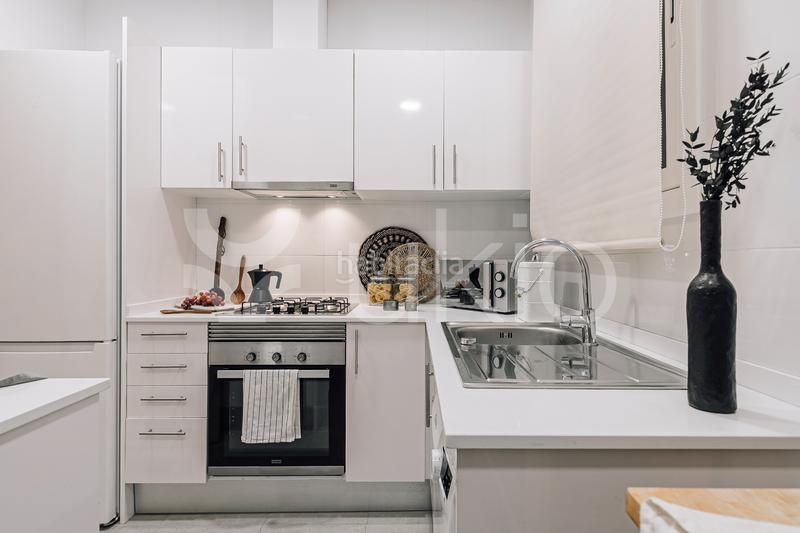 Foto d60797f5-8437-4e0b-9df4-477f4b9a5058. Miete appartement mit heizung in La Nova Esquerra de l´Eixample Barcelona