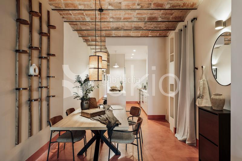 Foto 1be22f0e-477f-42d6-9277-838953bc2ca0. Lloguer apartament amb calefacció a Sant Antoni Barcelona