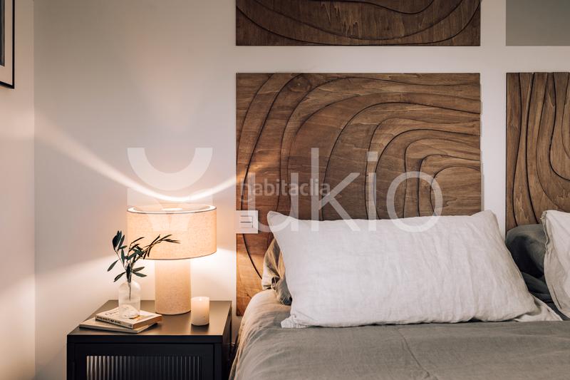 Foto 5a8c6949-cbb9-4174-85a8-5149e4ea70be. Alquiler apartamento  de 1 habitación con terraza y piscina en cuatro caminos en Madrid
