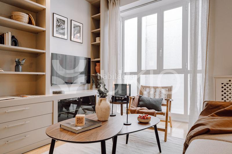 Foto 45378ed4-a9e4-40de-a818-d90c5eb8664c. Alquiler apartamento  de 1 habitación con oficina en almagro en Madrid