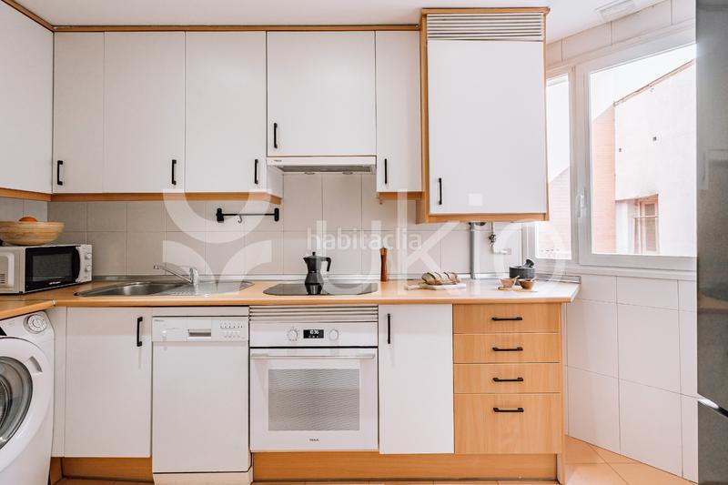 Foto 4e5d51cb-8300-42bd-b8b8-d8cd53505869. Lloguer apartament amb calefacció a Ríos Rosas-Nuevos Ministerios Madrid