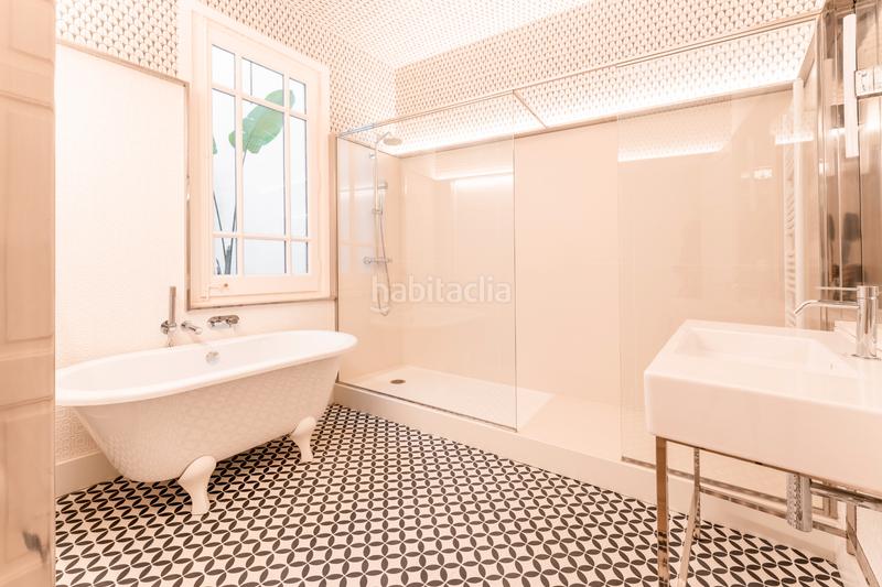 Foto db16a5fd-1942-4d9f-88f8-628369e43d5c. Location appartement avec chauffage dans St. Pere - Sta. Caterina - El Born Barcelona