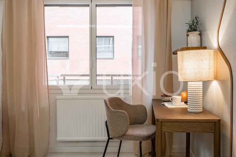Foto 61f742d3-4170-401e-82cb-b8a48f78fcef. Alquiler apartamento  de 1 dormitorio y terraza en bernabéu-hispanoamérica en Madrid
