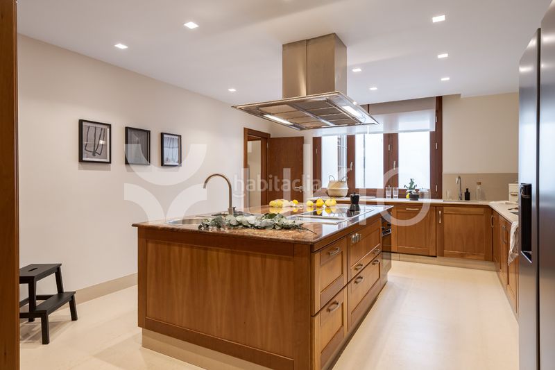 Foto 25f3a284-8b7c-44b5-a2b5-024af2a81a9a. Rent apartment with heating in Goya Madrid