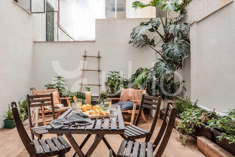 Foto 795f48a8-76ad-4299-b5f2-556da1ed1d57. Alquiler apartamento  2 dormitorios con terraza en Ibiza en Madrid