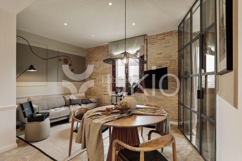 Alquiler Apartamento  Ronda de sant antoni. Apartamento de 1 habitación en sant antoni