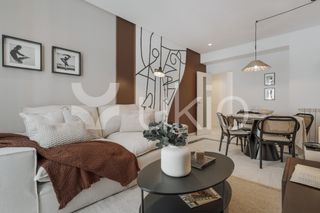 Location Appartement  Calle de la farmacia. Apartamento de 2 habitaciones en chueca-justicia