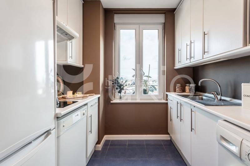 Foto 3b6614df-6b55-43a7-ac45-260b32f77a87. Miete appartement in Arapiles Madrid