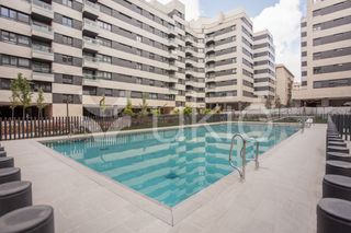 Miete Appartement  Calle de modesto lafuente. Apartamento de 3 habitaciónes nuevos ministerios-ríos rosas