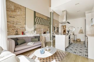Affitto Piccolo appartamento  Carrer de la legalitat. Apartamento de 2 habitaciónes en el camp d'en grassot i gràcia n