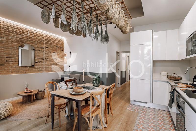 Foto 3ea1f04b-db0a-4f8c-bf32-f04b51574e68. Miete appartement in Sant Antoni Barcelona