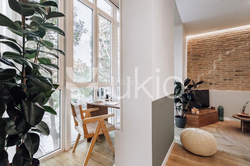 Foto 3fad35f3-8644-4124-b42d-3b3f998da62a. Miete appartement in Sant Antoni Barcelona