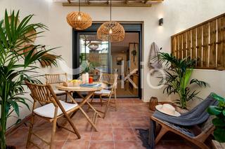 Lloguer Apartament  Carrer de martínez de la rosa. Apartamento de 1 dormitorios con terraza en gracia