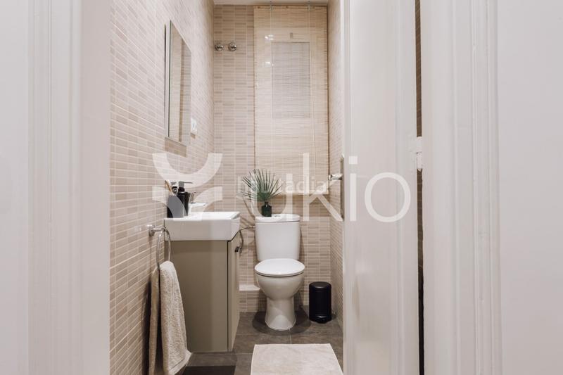 Foto e0259a5f-ddad-4bf1-8b7d-1fb3d757d7ce. Alquiler apartamento  de 2 dormitorios con despacho en sant gervasi en Barcelona