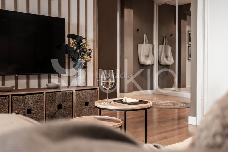 Foto d3013a70-42db-40a1-92e5-35ebca015f39. Alquiler apartamento  de 1 habitación y piscina compartida en Recoletos en Madrid