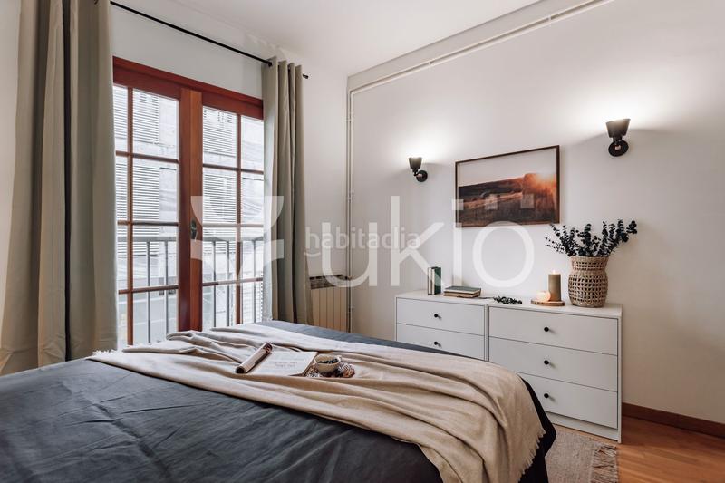 Foto 6efc6a5b-77ee-4fe0-a025-36b93860e323. Alquiler apartamento  de 2 habitaciones en gràcia en Barcelona