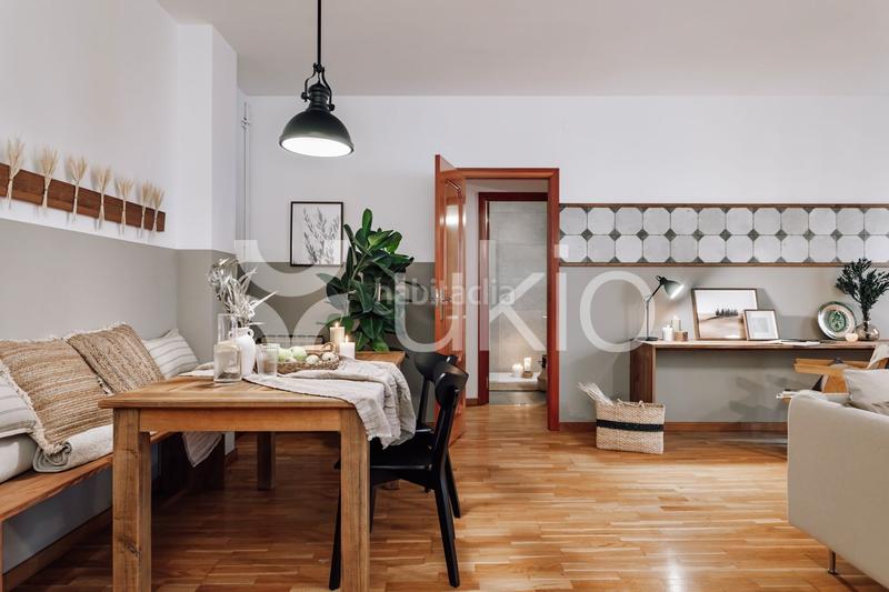 Foto b058b199-0216-460a-b78c-14ba57de2a84. Miete appartement mit parking in Putget - Farró Barcelona