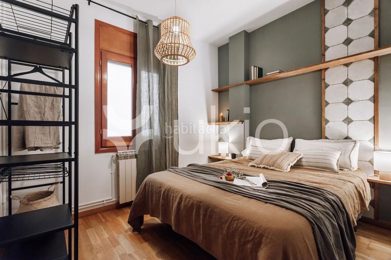 Foto fcdbf3eb-9cd9-4f04-b2cf-45f38f1bff7c. Miete appartement mit parking in Putget - Farró Barcelona