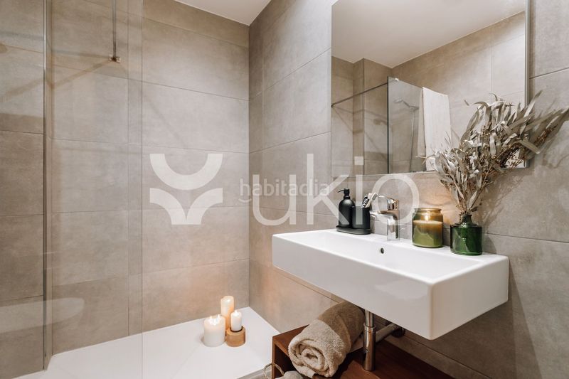 Foto c08f2167-c92a-4c80-ae3b-89aba44b73dc. Rent apartment with parking in Putget - Farró Barcelona