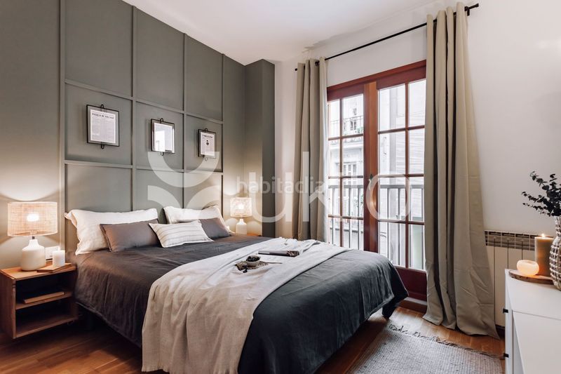 Foto fa6ff7ab-51ff-4997-b526-3cacbb0fb6da. Rent apartment with parking in Putget - Farró Barcelona