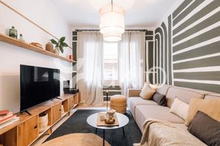 Lloguer Apartament  Carrer d'aulèstia i pijoan. Apartamento de 3 dormitorios en gràcia