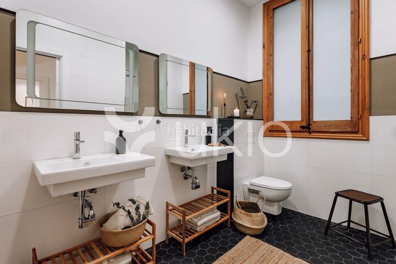 Foto f256c98b-169a-44e3-8d9a-de4c460dc103. Location appartement dans Dreta de l´Eixample Barcelona