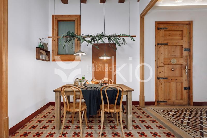 Foto afb2fe3b-cc61-4876-b5bc-21b5f15c1bda. Miete appartement in Dreta de l´Eixample Barcelona