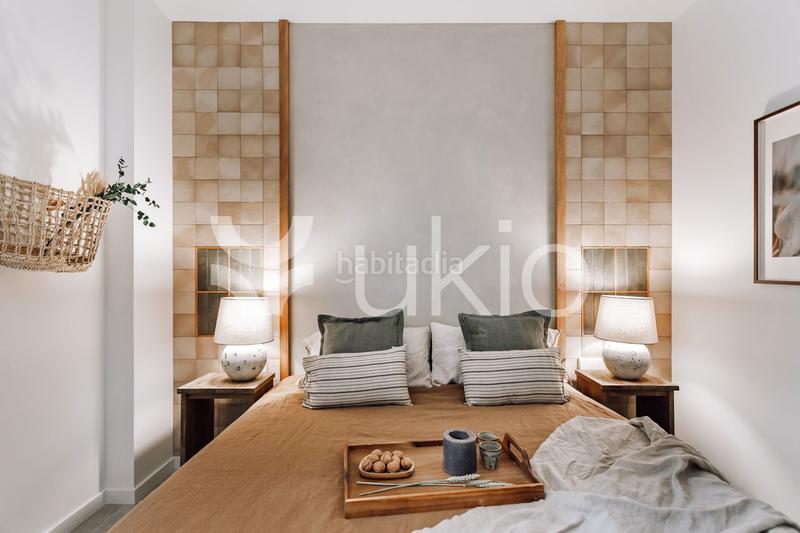 Foto 5076d621-61e0-4491-87ca-0bcfe6b53df2. Alquiler apartamento piso de 2 dormitorios con oficina en eixample esquerra en Barcelona