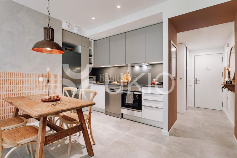 Foto 57f791ff-c077-47fd-be53-72a417838098. Alquiler apartamento piso de 2 dormitorios con oficina en eixample esquerra en Barcelona