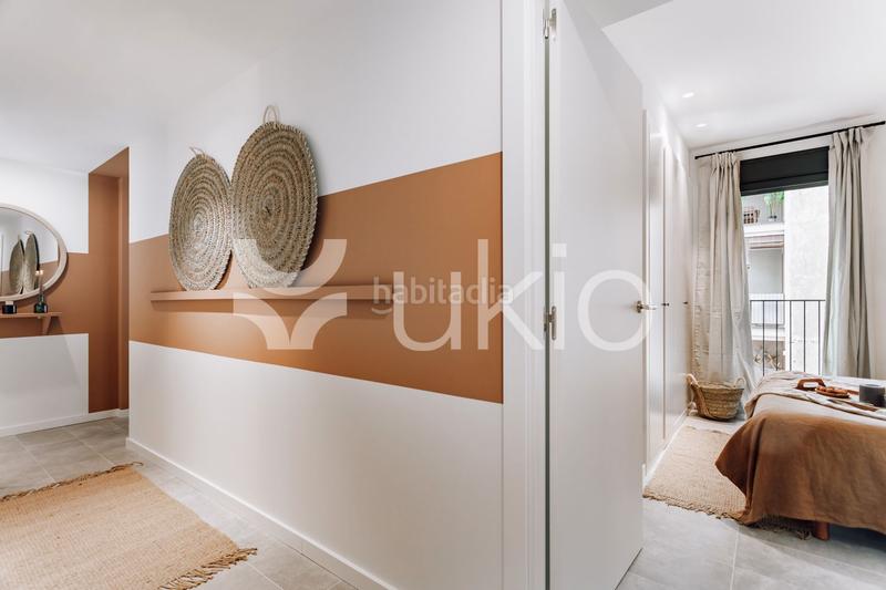Foto 5e2f8b98-57a4-4877-8f07-bcd0a44c216b. Alquiler apartamento piso de 2 dormitorios con oficina en eixample esquerra en Barcelona