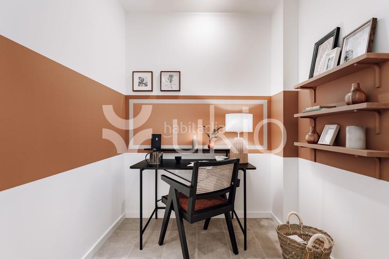 Foto a1d44502-63ee-4ee6-8fae-531b6c2e65a4. Alquiler apartamento piso de 2 dormitorios con oficina en eixample esquerra en Barcelona