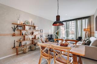 Location Appartement  Gran via de les corts catalanes. Piso de 2 dormitorios con oficina en eixample esquerra