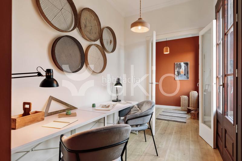 Foto 395574a7-4562-465c-9adc-4dd2c4b40771. Alquiler apartamento gran apartamento en calle villarroel. en Barcelona