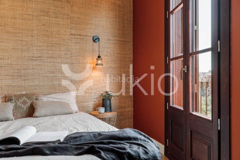 Foto 8c523651-e27b-48e4-ad63-a5fb4498ce9e. Alquiler apartamento gran apartamento en calle villarroel. en Barcelona