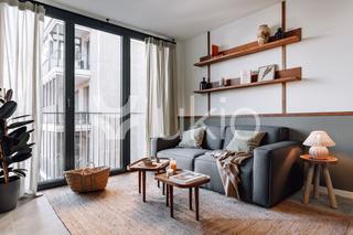 Location Appartement  Gran via de les corts catalanes. Apartamento de 2 habitaciones con oficina en eixample esquerra