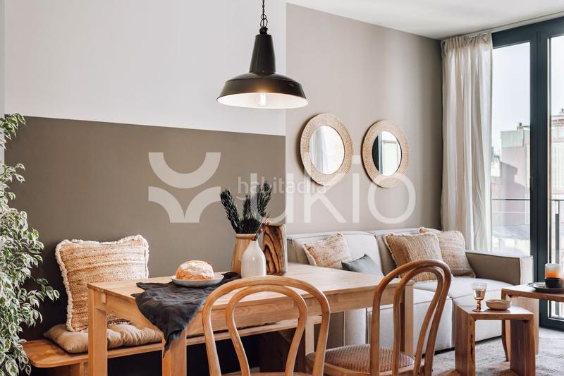 Foto 29805a0e-c92b-41b4-b8b7-b2cbc34b1708. Alquiler apartamento  de 2 habitaciones y oficina en eixample esquerra en Barcelona