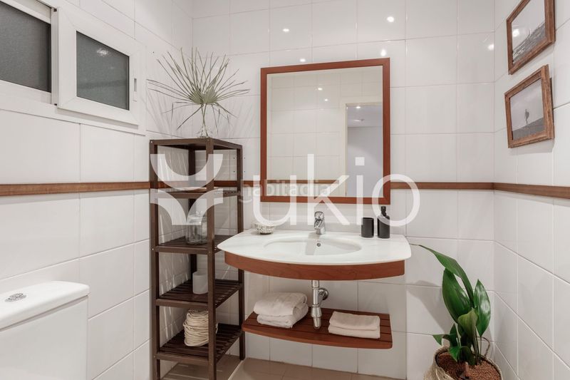 Foto 32efad64-8ad6-4caf-8516-e5472dc5c891. Lloguer apartament a Almagro Madrid
