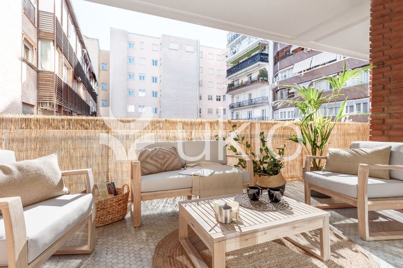 Foto ffd8dcba-ae98-4a94-8310-d003915b9b4e. Lloguer apartament a Almagro Madrid
