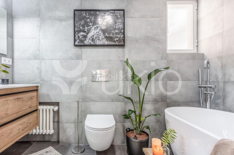 Foto ca4ce5ce-ced4-43cc-90e0-cc052fdeab94. Location appartement dans Argüelles Madrid