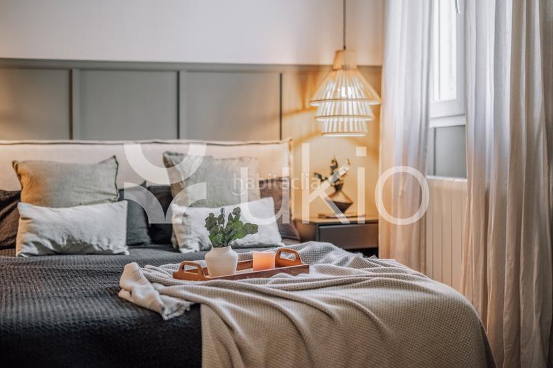 Foto 1611c1d3-ae3c-4f3f-a8dd-13ed5081edf0. Alquiler apartamento  3 dormitorios con terraza en azca en Madrid