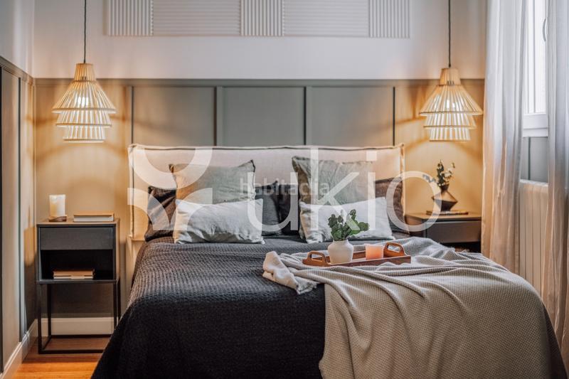 Foto 1ebd99f9-8053-4298-994b-6f4f0f6145f5. Alquiler apartamento  3 dormitorios con terraza en azca en Madrid