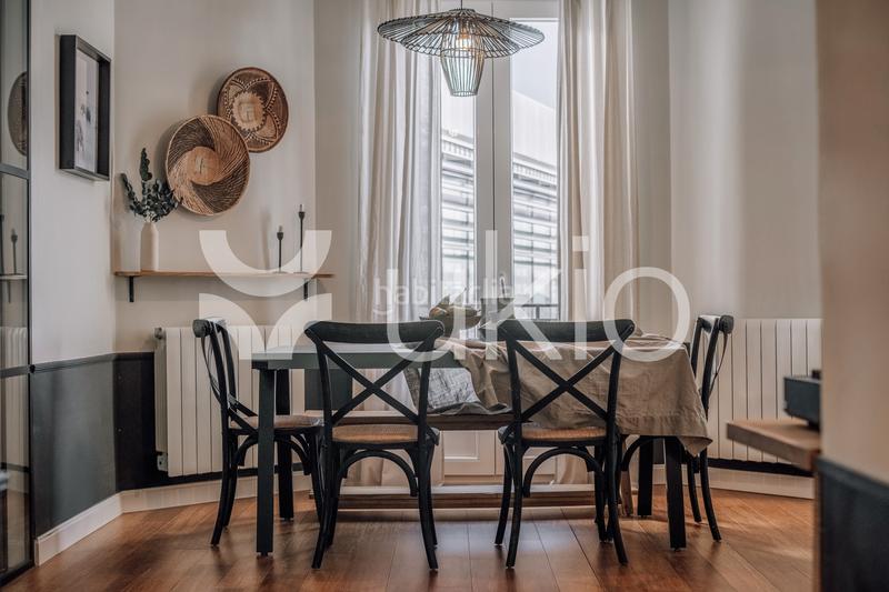 Foto 45a29a62-fee4-4ed4-a094-035001ab1b90. Alquiler apartamento  3 dormitorios con terraza en azca en Madrid