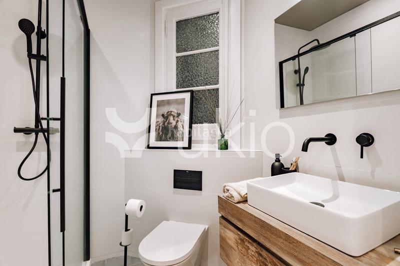 Foto 68ff1ed4-d7cf-4a76-9326-f83d2dfbe9ca. Miete appartement mit heizung in Vila de Gràcia Barcelona