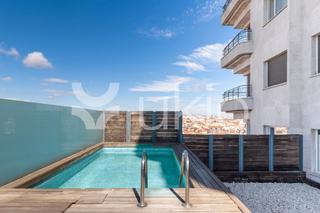 Lloguer Apartament  Calle de leganitos. Valier - apartamento de 2 dormitorios con piscina compartida y g