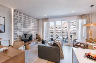 Lloguer Apartament  Carrer de tamarit. Piso de 2 dormitorios con terraza compartida en sant antoni