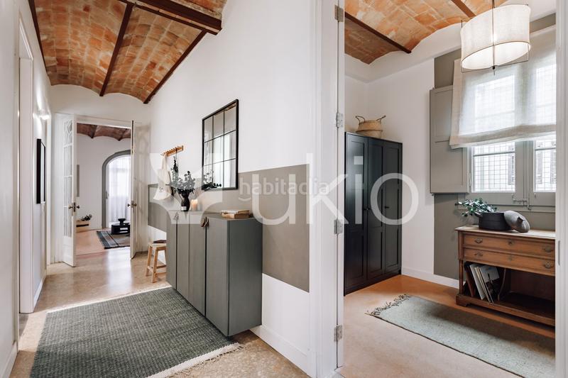 Foto dbcdf396-b369-474f-a348-c0ae2f800b36. Alquiler apartamento  2 habitaciones en eixample dreta en Barcelona