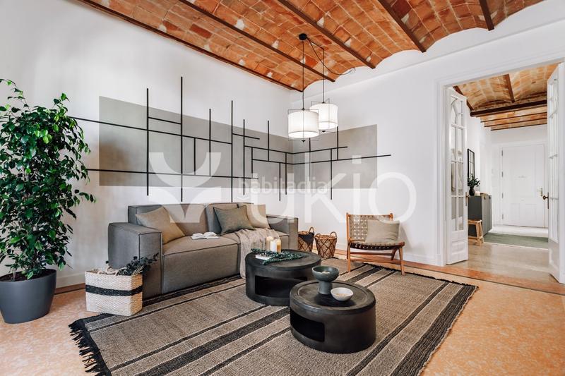 Foto 712f4263-d4ca-4e97-89cb-a29e91026aca. Location appartement dans Dreta de l´Eixample Barcelona