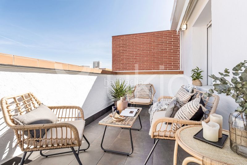 Alquiler Apartamento  Calle de los artistas. Apartamento de 2 dormitorios con terraza en ríos rosas