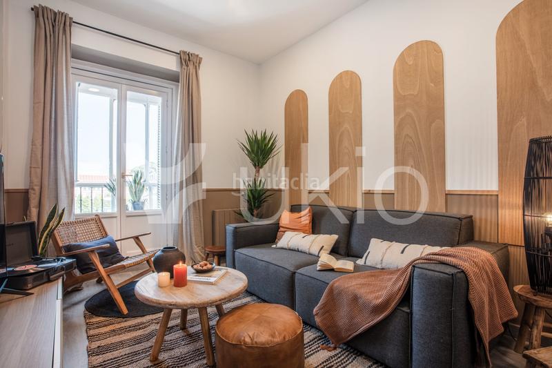 Foto 89c8e677-b930-44f6-8ba7-54338e5bd938. Alquiler apartamento  con dos dormitorios y despacho en justicia en Madrid