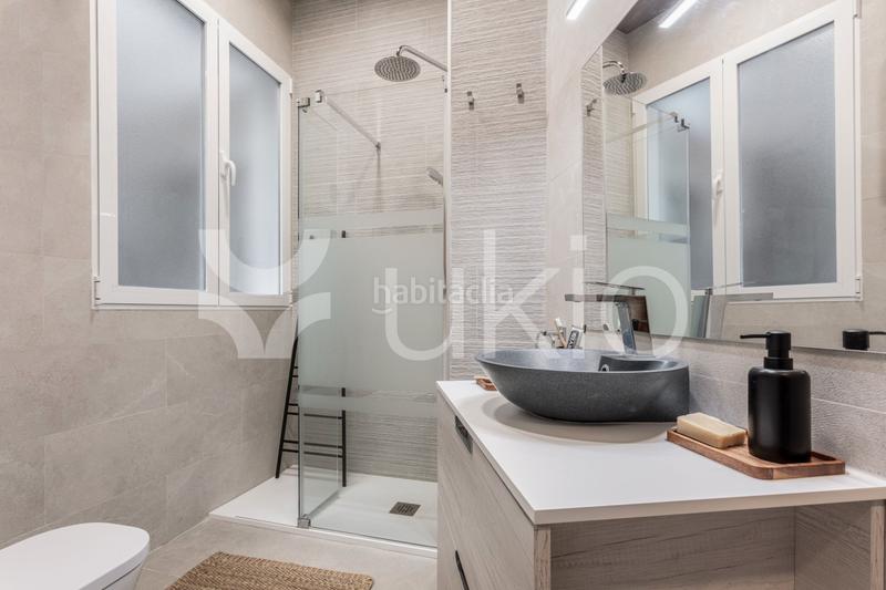 Foto e41dcd7d-2dc8-458b-8035-d998cbf6d73a. Alquiler apartamento  con un dormitorio y despacho en justicia en Madrid